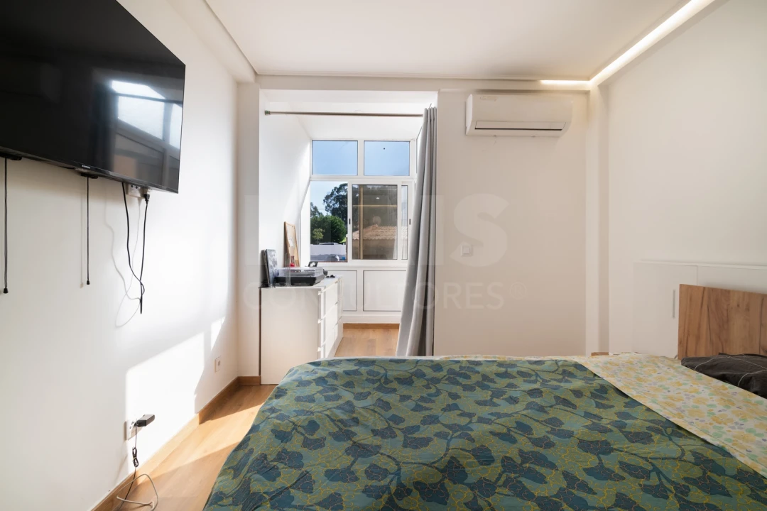 Apartamento T2 para Venda em Águas Livres Foto 6