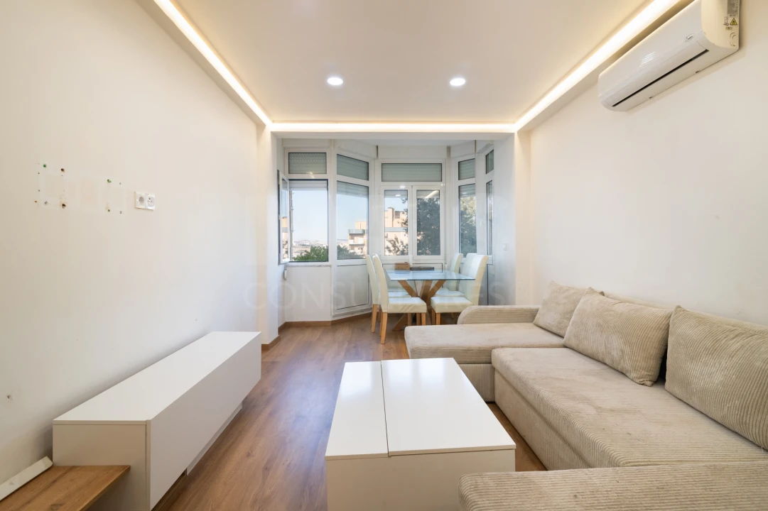 Apartamento T2 para Venda em Águas Livres Foto 1
