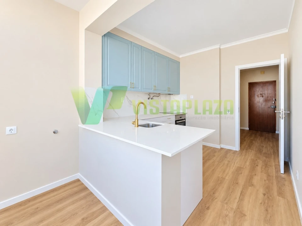 Apartamento T2 para Venda em Portimão Foto 3