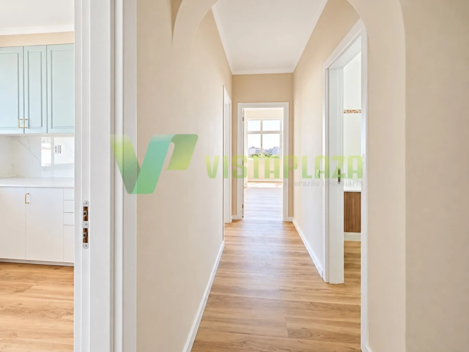 Apartamento T2 para Venda em Portimão Foto 10