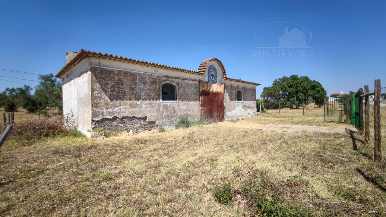 Armazém para Venda em São Miguel de Machede Foto 7