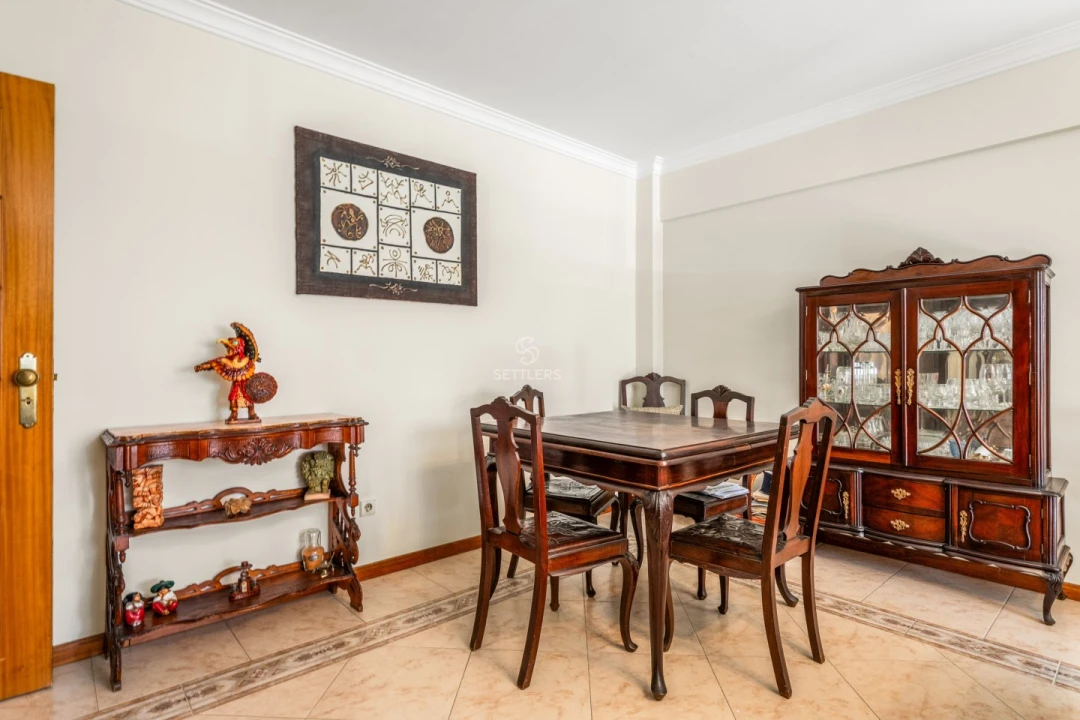 Apartamento T2 para Venda em Cacém e São Marcos Foto 4