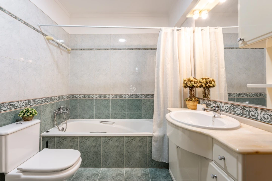Apartamento T2 para Venda em Cacém e São Marcos Foto 11