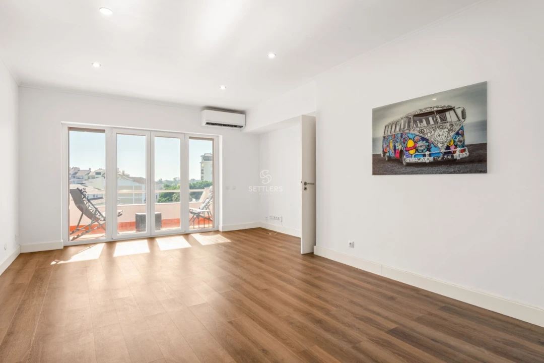 Apartamento T2 para Venda em Cascais e Estoril Foto 3