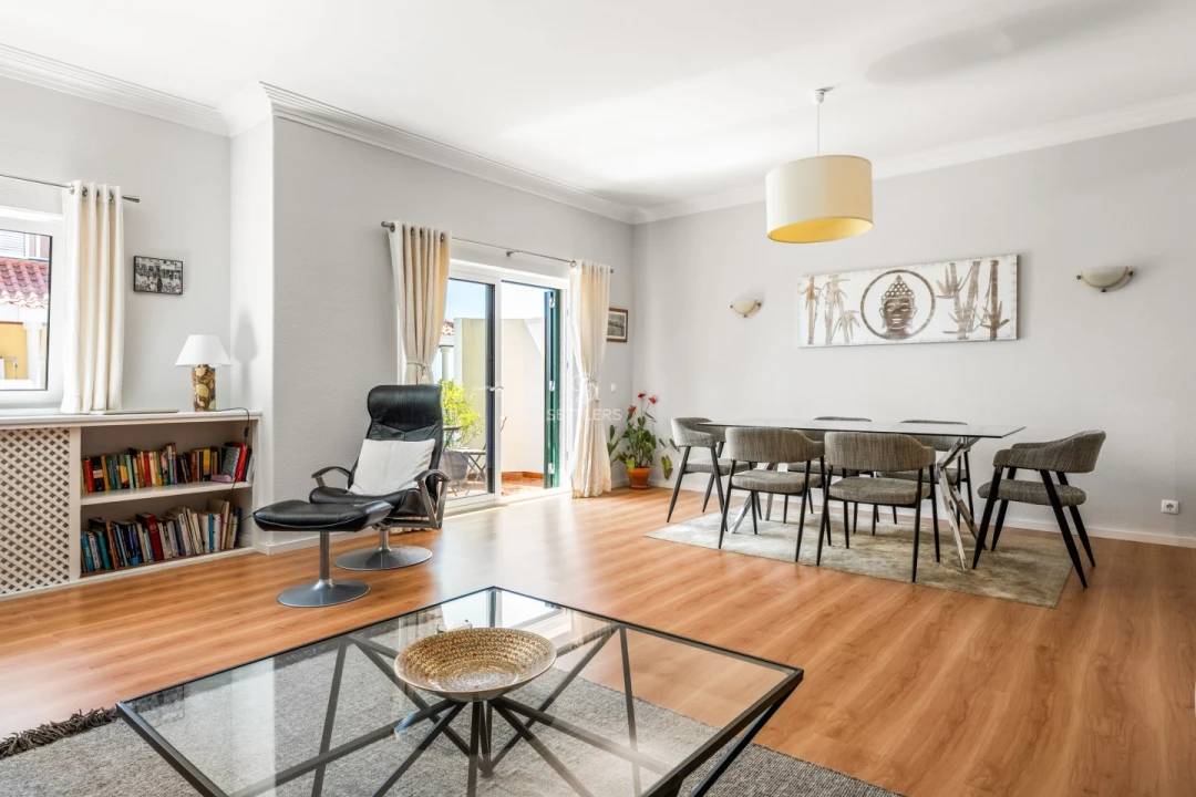 Apartamento T1 para Venda em Cascais e Estoril Foto 4