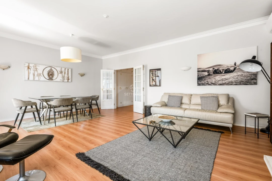 Apartamento T1 para Venda em Cascais e Estoril Foto 5