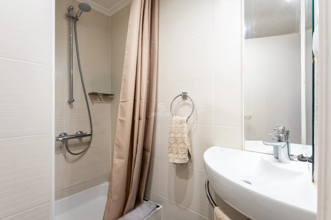 Apartamento T1 para Venda em Cascais e Estoril Foto 13