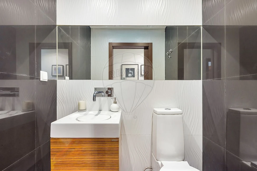 Apartamento T3 para Arrendamento em Lumiar Foto 14