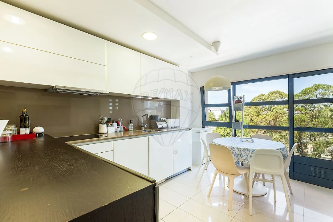 Apartamento T3 para Arrendamento em Lumiar Foto 6