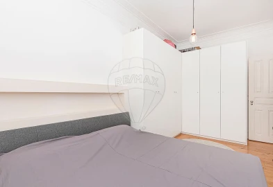 Apartamento T3 para Arrendamento em Areeiro
