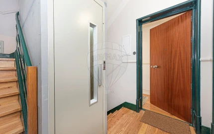 Apartamento T3 para Arrendamento em Areeiro