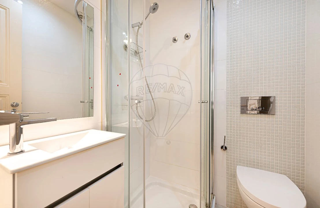 Apartamento T3 para Arrendamento em Areeiro Foto 20
