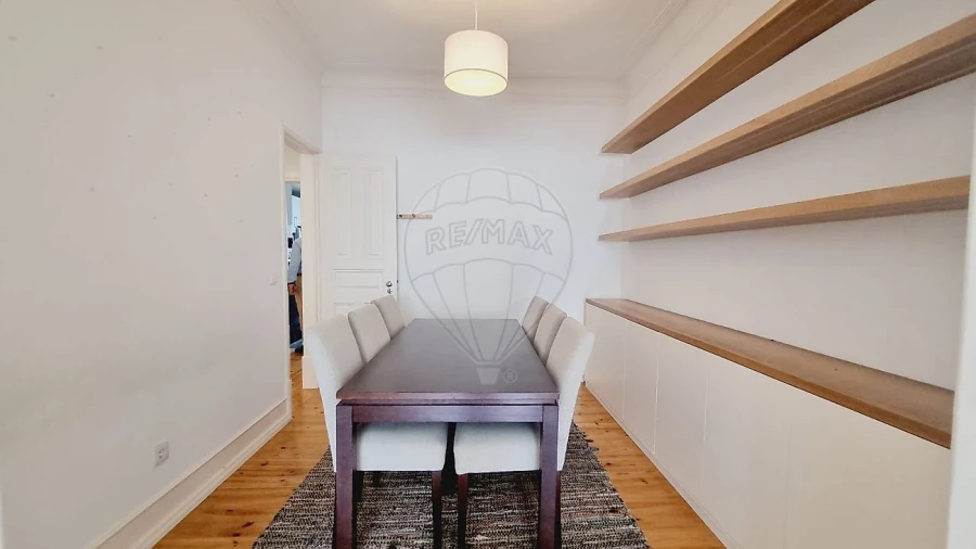 Apartamento T3 para Arrendamento em Areeiro Foto 9