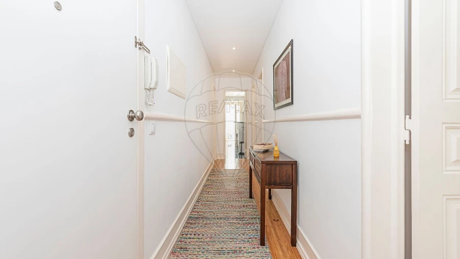 Apartamento T3 para Arrendamento em Areeiro