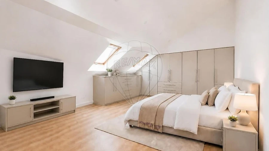 Apartamento T3 para Venda em Carcavelos e Parede