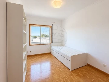 Apartamento T3 para Arrendamento em Canidelo