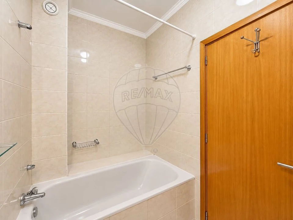 Apartamento T3 para Arrendamento em Canidelo Foto 5