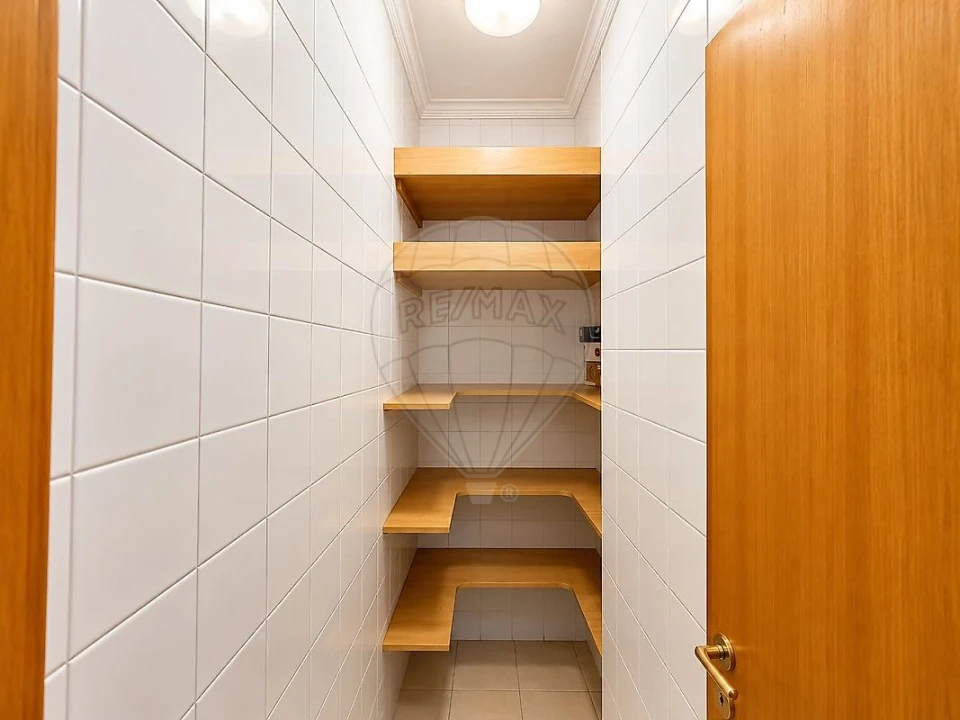 Apartamento T3 para Arrendamento em Canidelo Foto 14