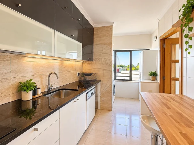 Apartamento T3 para Arrendamento em Canidelo Foto 18