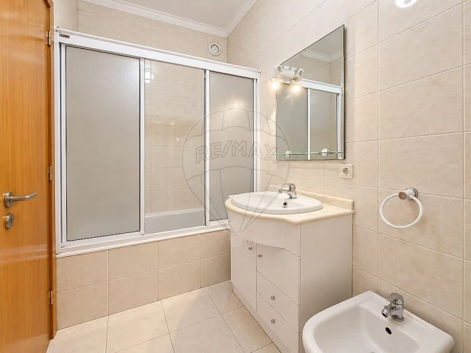 Apartamento T3 para Arrendamento em Canidelo Foto 7
