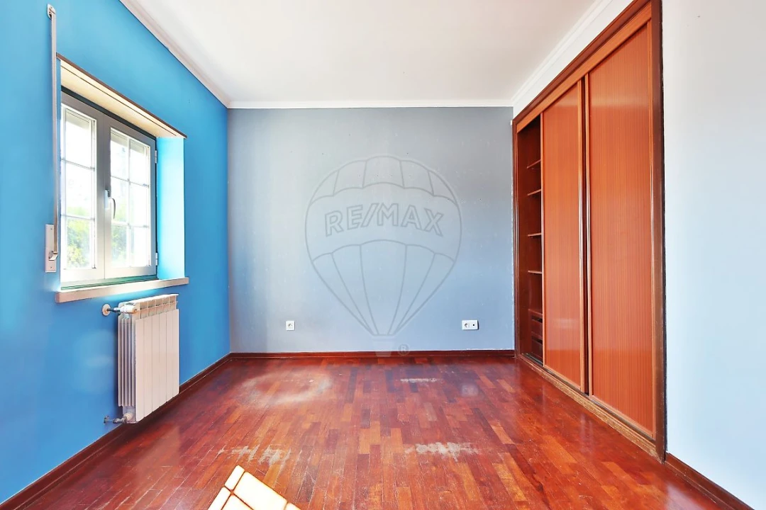 Apartamento T2 para Venda em Venda do Pinheiro e Santo Estêvão das Galés Foto 18