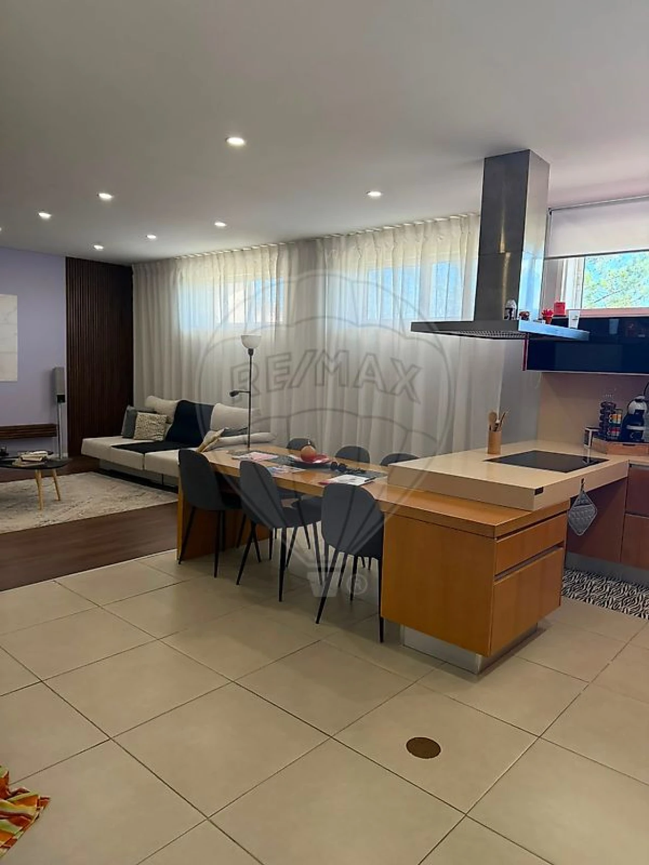 Apartamento T3 para Venda em São Miguel do Souto e Mosteirô Foto 2