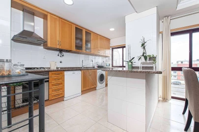 Apartamento T2 para Venda em Alverca do Ribatejo e Sobralinho