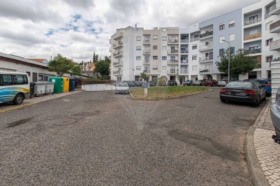 Apartamento T2 para Venda em Alverca do Ribatejo e Sobralinho