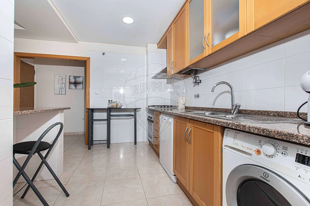 Apartamento T2 para Venda em Alverca do Ribatejo e Sobralinho Foto 9