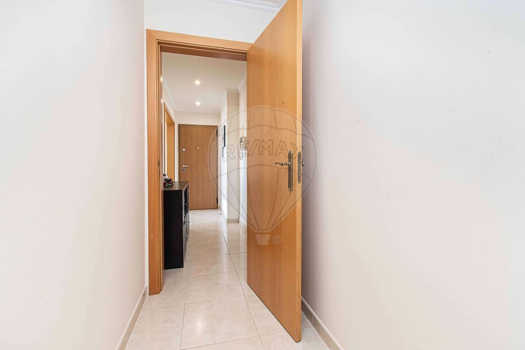 Apartamento T2 para Venda em Alverca do Ribatejo e Sobralinho Foto 16