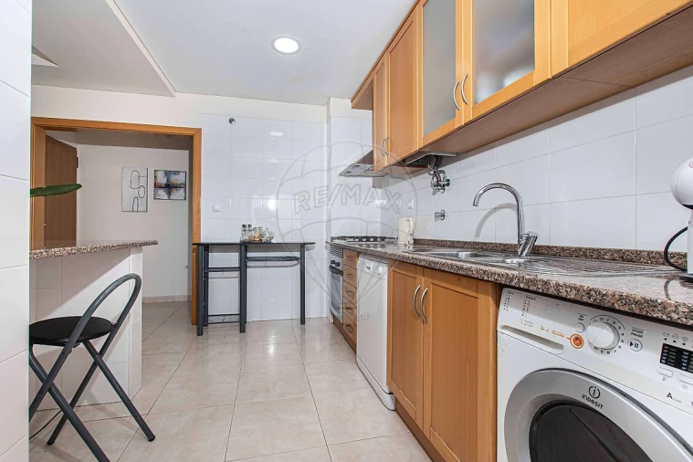 Apartamento T2 para Venda em Alverca do Ribatejo e Sobralinho Foto 9