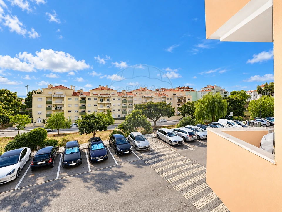 Apartamento T3 para Venda em Póvoa de Santa Iria e Forte da Casa Foto 25