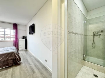 Apartamento T3 para Venda em Póvoa de Santa Iria e Forte da Casa