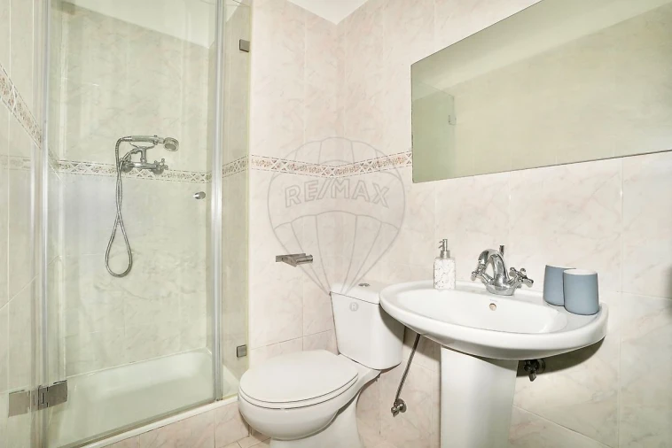 Apartamento T3 para Venda em Póvoa de Santa Iria e Forte da Casa Foto 19