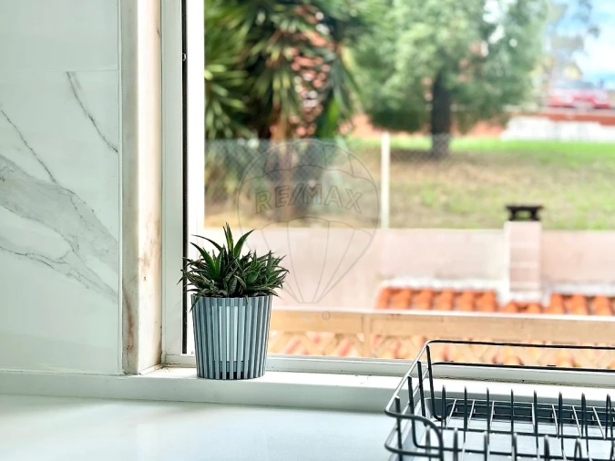 Apartamento T3 para Venda em Póvoa de Santa Iria e Forte da Casa Foto 9
