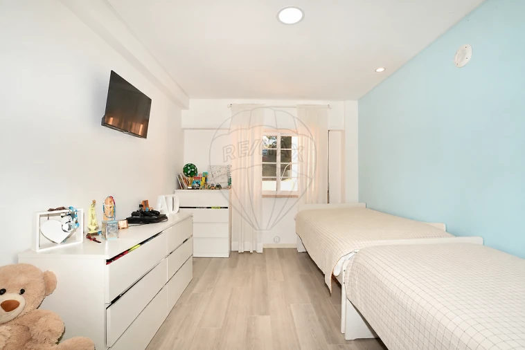 Apartamento T3 para Venda em Póvoa de Santa Iria e Forte da Casa Foto 16