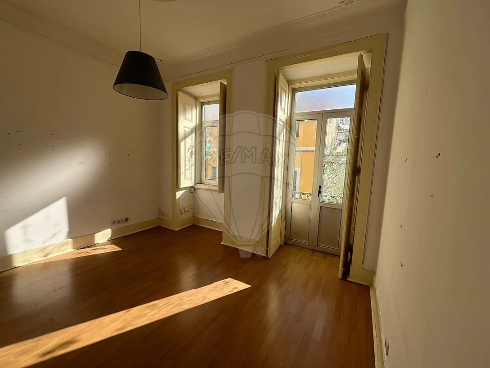 Apartamento T2 para Venda em São Vicente Foto 3