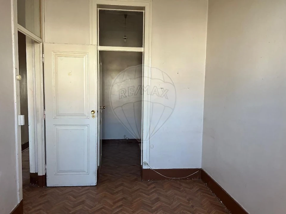 Apartamento T2 para Venda em São Vicente Foto 6