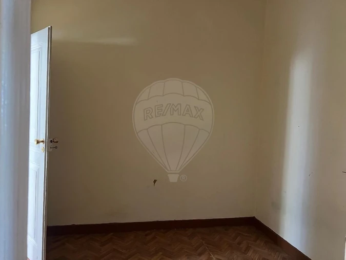 Apartamento T2 para Venda em São Vicente Foto 5