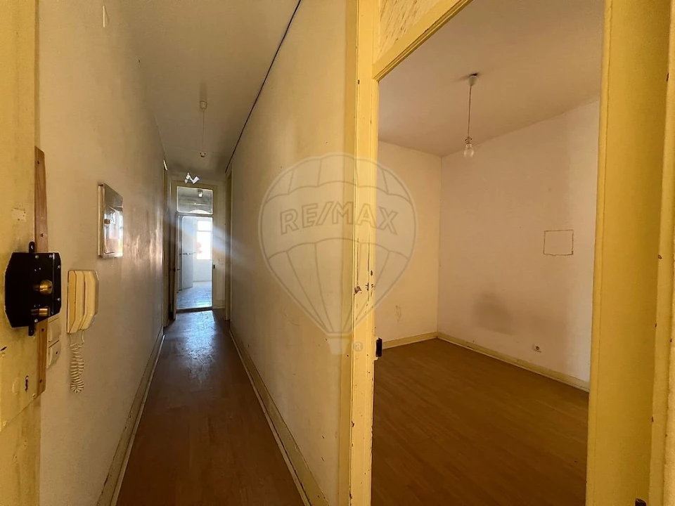 Apartamento T2 para Venda em São Vicente Foto 11