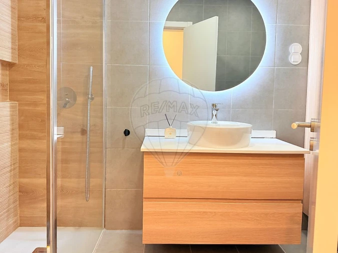 Apartamento T2 para Venda em Santa Maria e São Miguel, São Martinho, São Pedro Penaferrim Foto 20