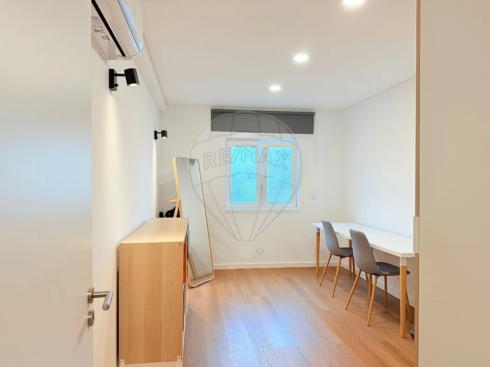 Apartamento T2 para Venda em Santa Maria e São Miguel, São Martinho, São Pedro Penaferrim Foto 25