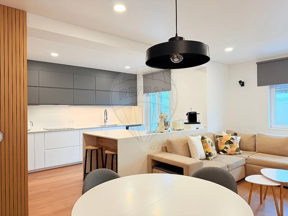 Apartamento T2 para Venda em Santa Maria e São Miguel, São Martinho, São Pedro Penaferrim Foto 5