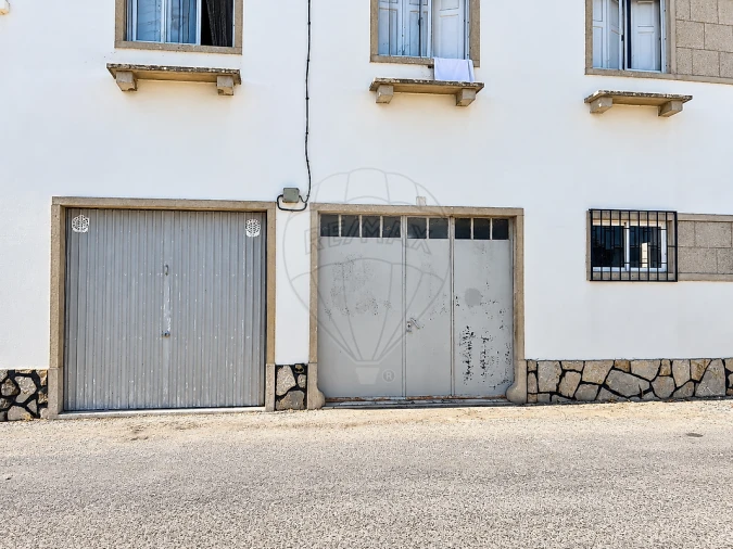 Garagem para Venda em São João das Lampas e Terrugem Foto 3