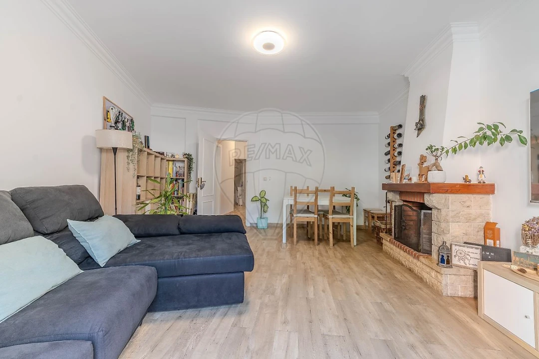 Apartamento T2 para Venda em Alenquer (Santo Estêvão e Triana) Foto 1