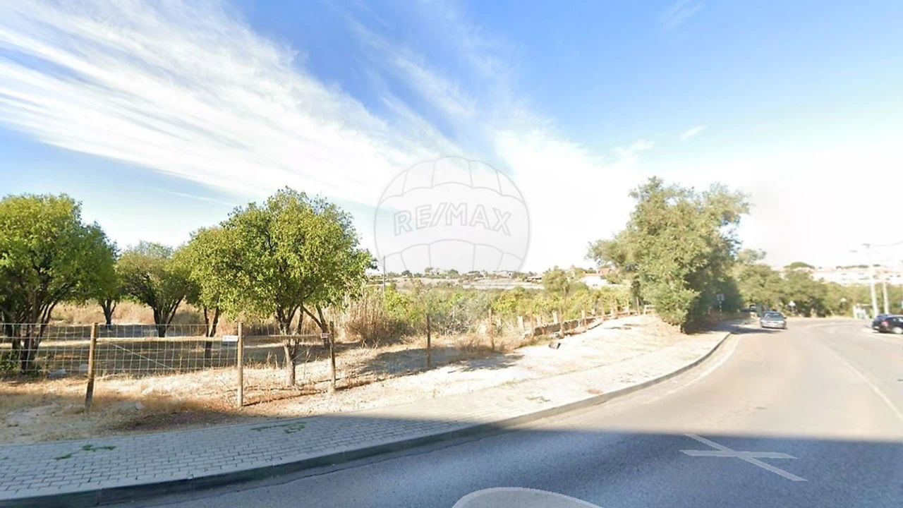 Apartamento T2 para Venda em Seixal, Arrentela e Aldeia de Paio Pires Foto 3