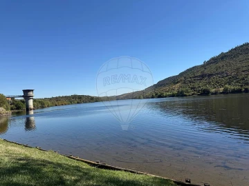 Moradia T5 para Venda em Perais
