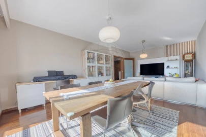 Apartamento T2 para Venda em Gondomar (São Cosme), Valbom e Jovim