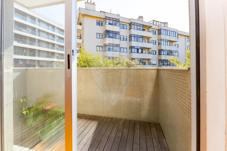 Apartamento T3 para Venda em Paranhos Foto 14
