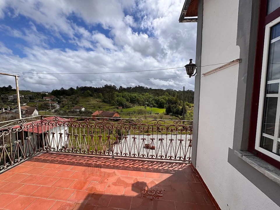 Moradia T6 para Venda em Boa Aldeia, Farminhão e Torredeita Foto 3